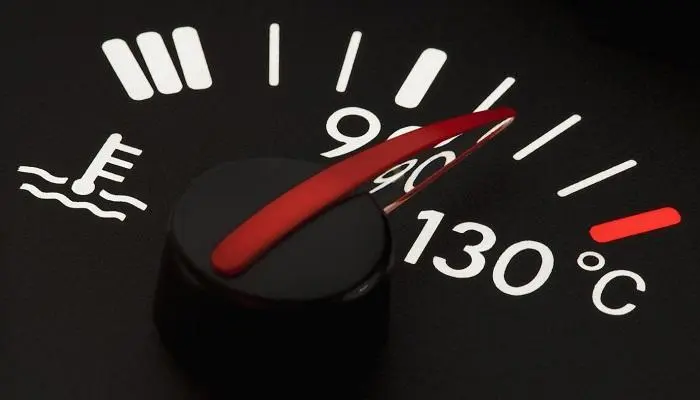 ارتفاع درجة حرارة السيارة