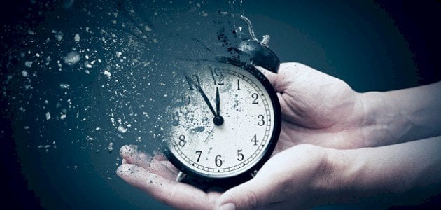ترتيب علامات الساعة الكبرى