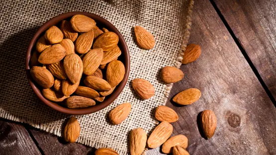 فوائد اللوز الحلو