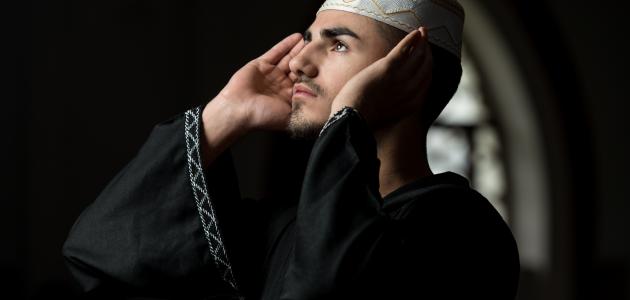 كيفية تكبيرة الإحرام